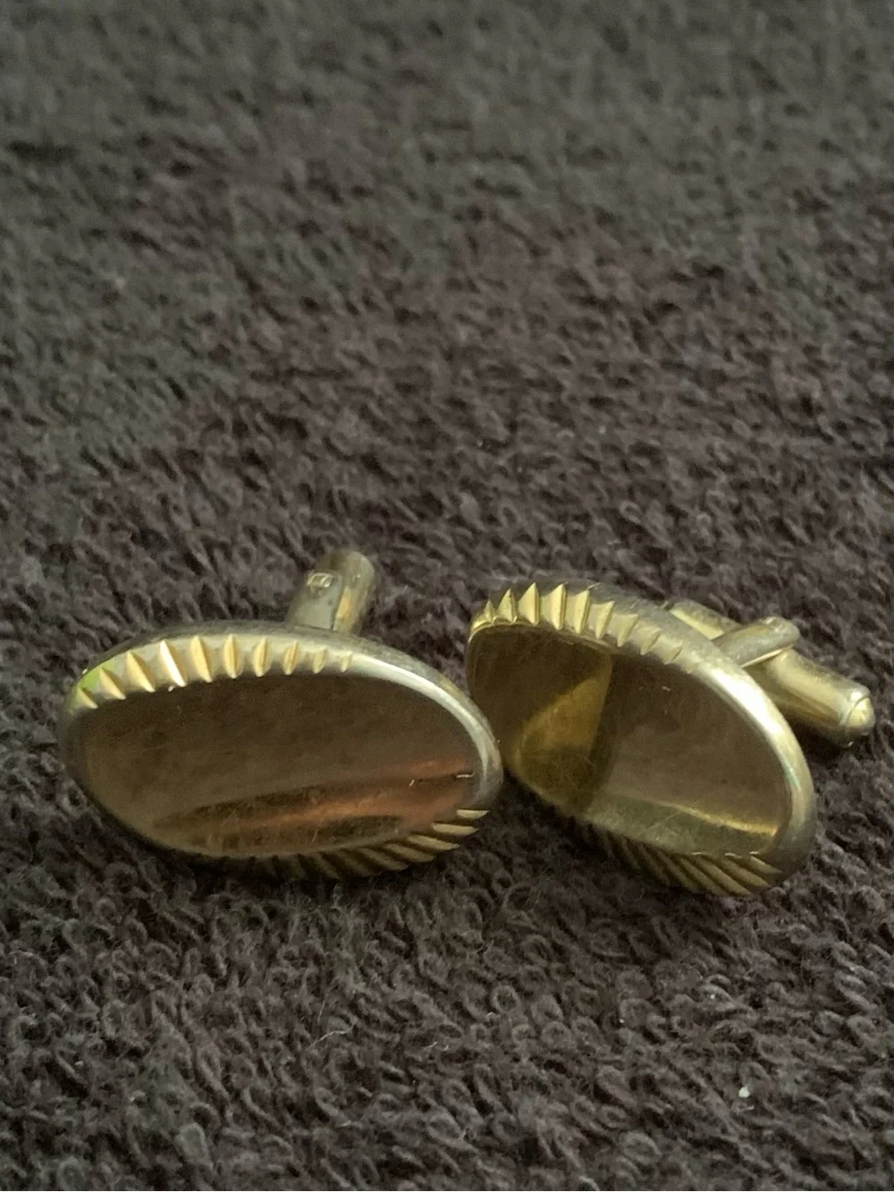 Vintage Classic Gold-Tone Oval Cufflinks